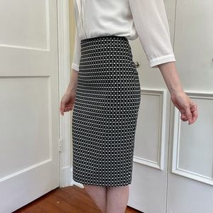 Express 25" long line pencil skirt size 00